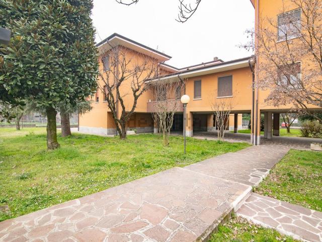 Appartamento in vendita a Settala, Lombardia
