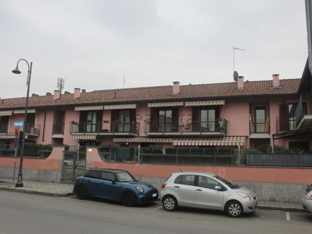 Appartamento in vendita a Leini, Torino