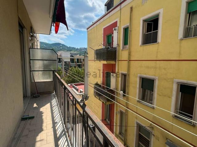 Appartamento in vendita a Fratte, Salerno