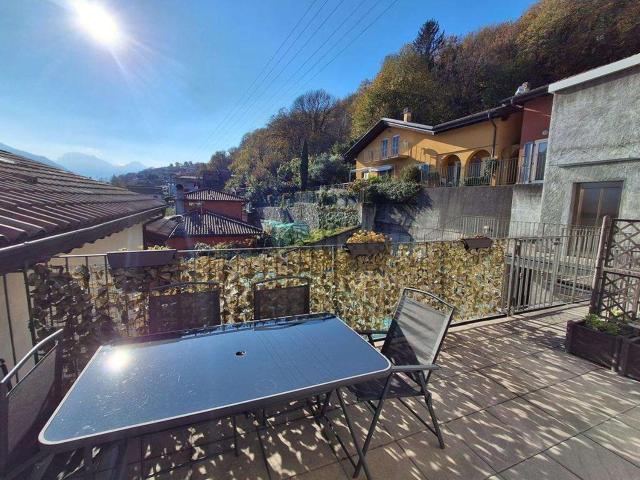 Appartamento in vendita a Pianello Del Lario, Lombardia