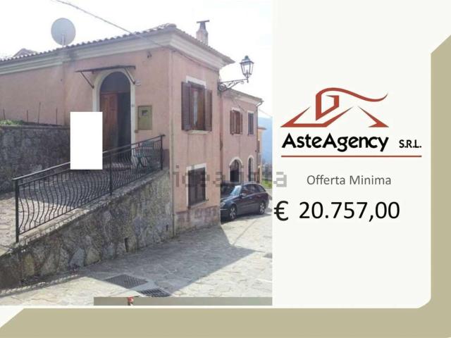 Appartamento in vendita a Sasso Di Castalda, Basilicata