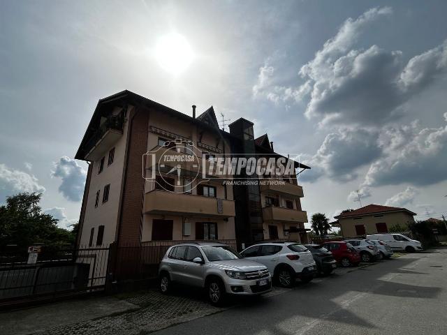 Appartamento in vendita a Magnago, Lombardia
