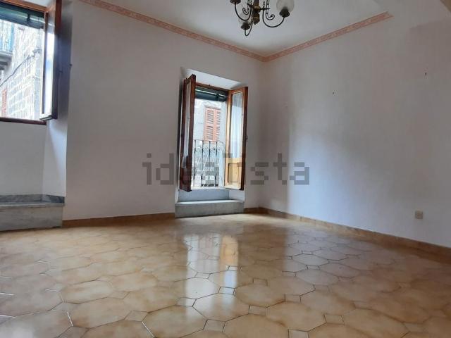 Appartamento in vendita a Viterbo, Lazio