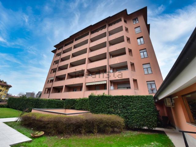 Appartamento in vendita a San Fruttuoso, Monza