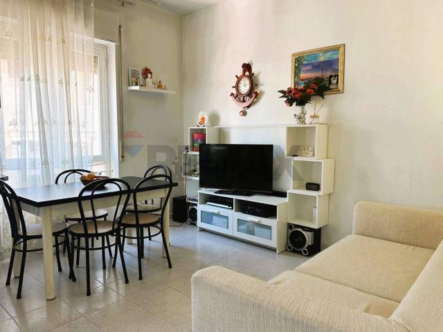 Appartamento in vendita a Usmate Velate, Usmate