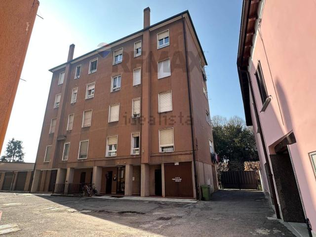 Appartamento in vendita a Usmate, Usmate Velate