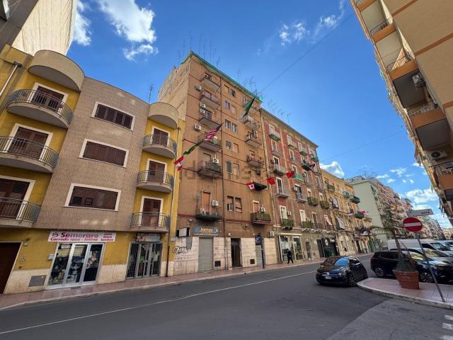 Appartamento in vendita a Taranto