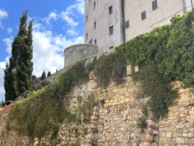 Appartamento in vendita a Rosignano Marittimo, Livorno