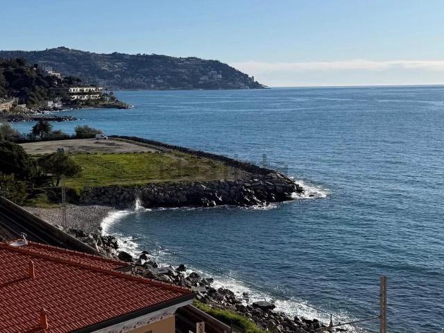Appartamento in vendita a Arziglia, Bordighera
