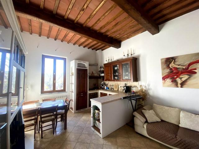Appartamento in vendita a Lastra A Signa, Toscana