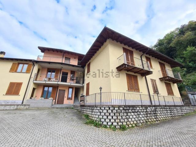 Appartamento in vendita a Rogolo, Lombardia