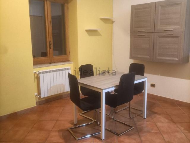 Appartamento in vendita a Oricola, L'Aquila