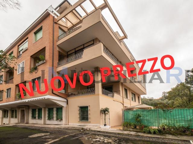Appartamento in vendita a Municipio Roma VIII, Roma Capitale