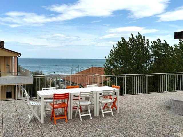 Appartamento in vendita a Marche, Pesaro E Urbino