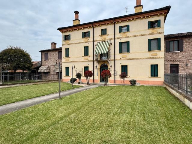 Attico in vendita a Gazzo Veronese, Correzzo