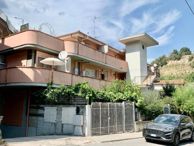 Appartamento in vendita a Roma Capitale, Lazio