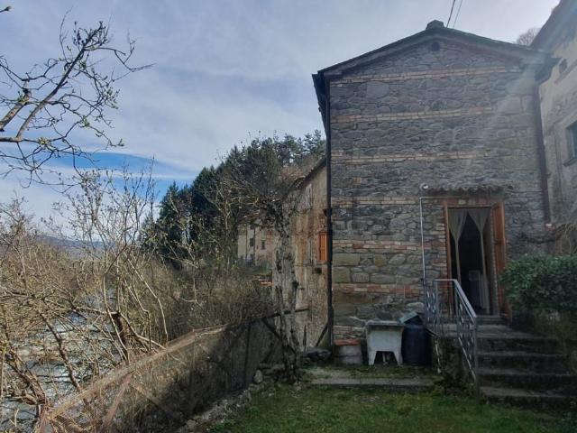 Appartamento in vendita a Strada in Casentino, Castel San Niccolò