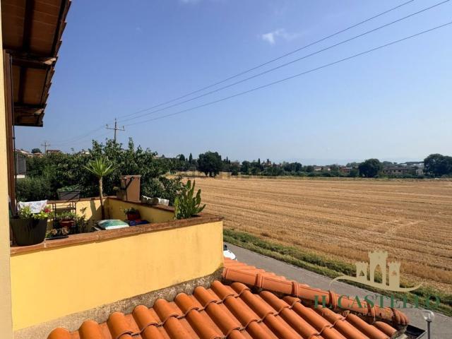 Appartamento in vendita a Poggetto, Gioiella