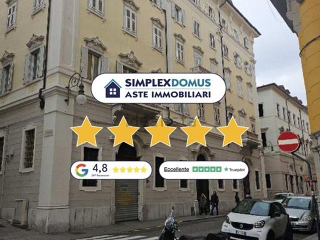 Appartamento in vendita a Città Nuova-Barriera Nuova-San Vito-Città Vecchia, Villa Opicina