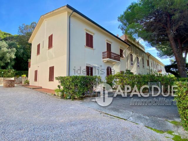 Appartamento in vendita a Quercianella, Livorno