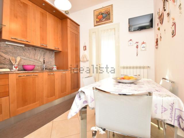 Appartamento in vendita a Camaiore, Toscana