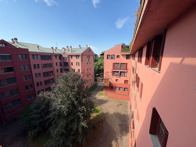 Appartamento in vendita a Rozzano, Lombardia