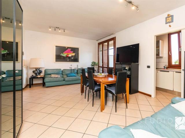 Appartamento in vendita a Agliana, Toscana