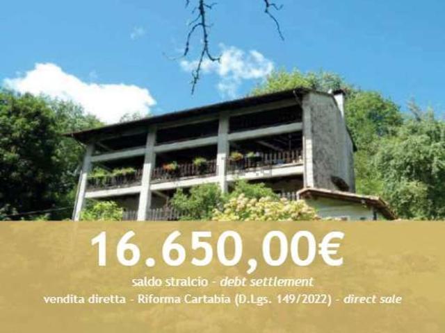 Appartamento in vendita a Frisanco, Friuli-Venezia Giulia