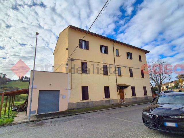 Appartamento in vendita a Volterra, Toscana