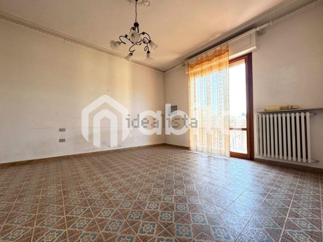 Appartamento in vendita a Montevarchi, Toscana