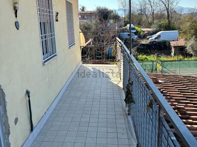 Appartamento in vendita a Prato Fiorito, Roma Capitale