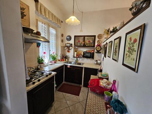 Appartamento in vendita a Cascina, Toscana