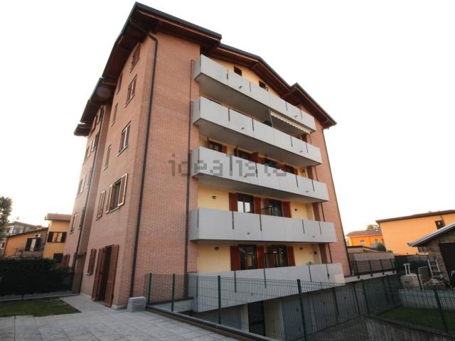 Appartamento in vendita a Ceresolo, Limbiate