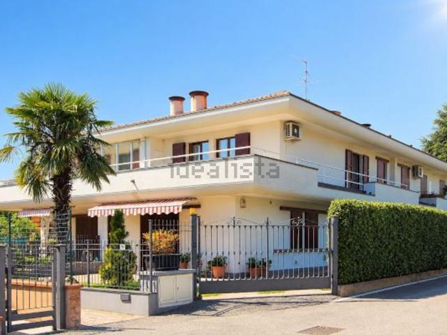 Appartamento in vendita a Bonate Sopra, Bergamo
