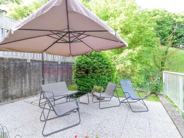 Appartamento in vendita a Scarenna, Asso