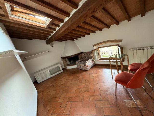 Appartamento in vendita a Monteriggioni, Toscana