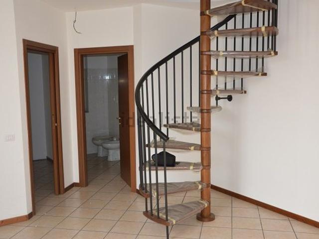 Appartamento in vendita a Centro, Gallarate