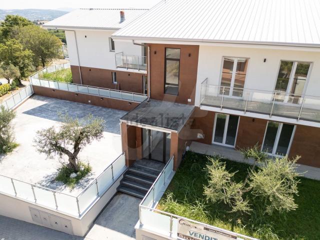 Appartamento in vendita a Calvi, Campania