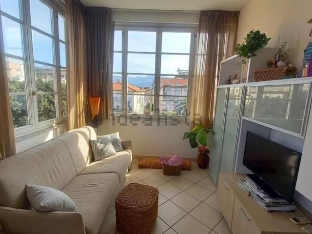 Appartamento in vendita a Camaiore, Toscana
