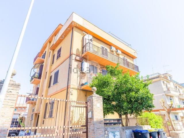 Appartamento in vendita a Villaggio Breda, Roma Capitale