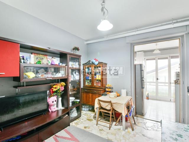 Appartamento in vendita a Cantù, Lombardia