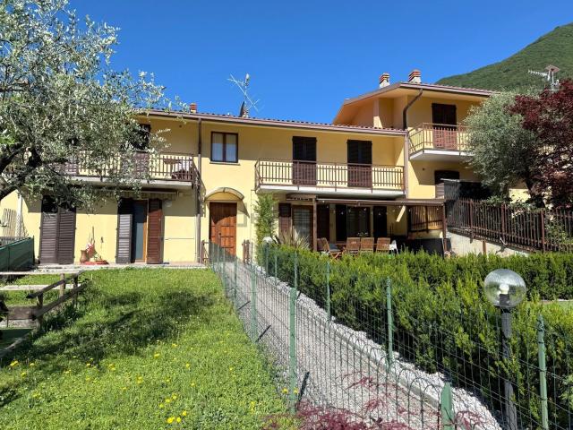Appartamento in vendita a Dosso - Villaggio Angela Maria, Ranzanico