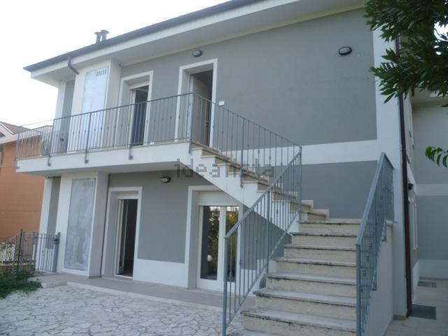 Appartamento in vendita a Settempeda, Marche