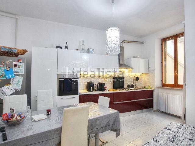 Appartamento in vendita a Piano San Lazzaro, Marche