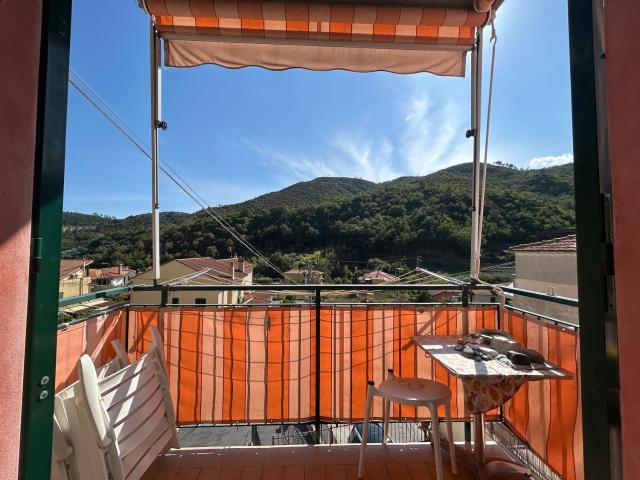 Appartamento in vendita a Tovo San Giacomo, Liguria