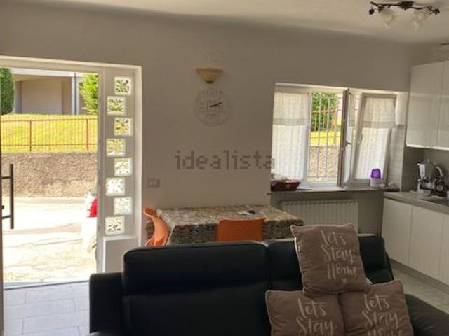 Appartamento in vendita a Lissago, Varese