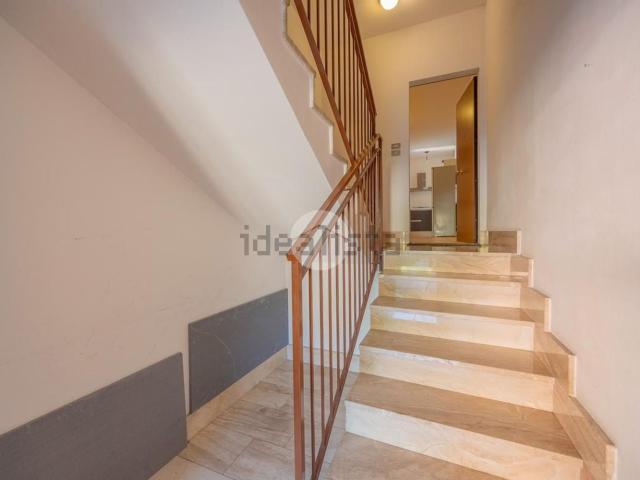 Appartamento in vendita a Sud-Est, Brenzone