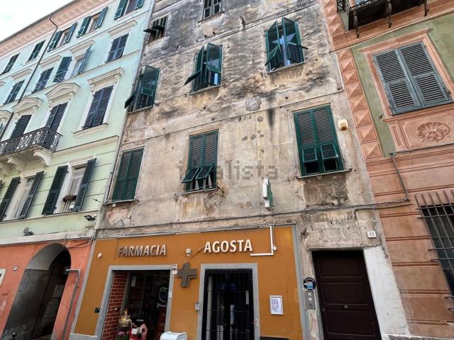 Appartamento in vendita a Ventimiglia, Liguria