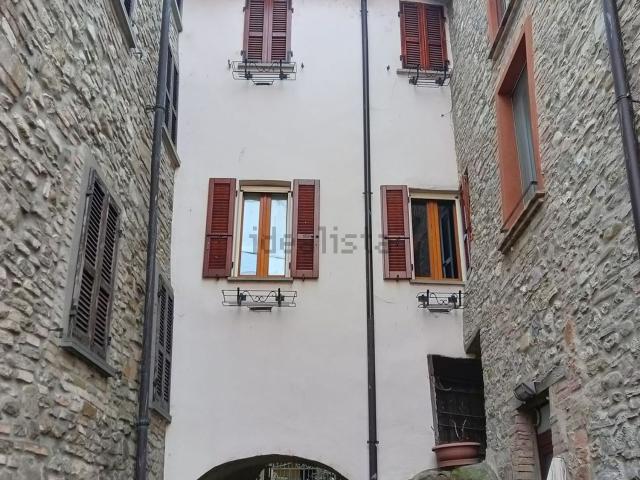 Appartamento in vendita a Alta Val Tidone, Nibbiano