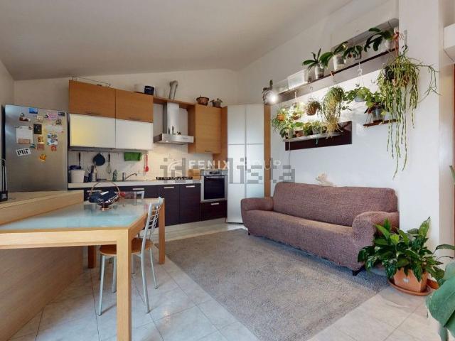 Attico in vendita a Locate di Triulzi, Lombardia